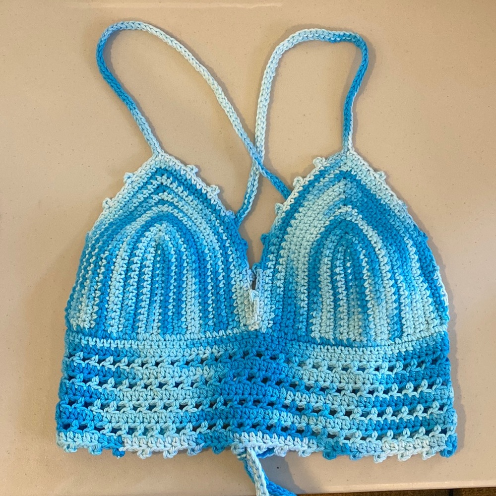 Handmade Crochet Crop Top / bralette - Picture 1 of 5